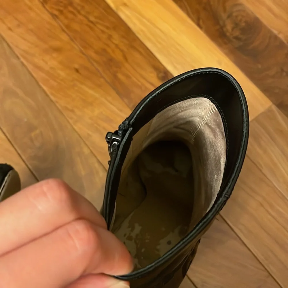 Michael Kors Genuine Leather Embroidered Bootie with Block Heel - Picture 5 of 7